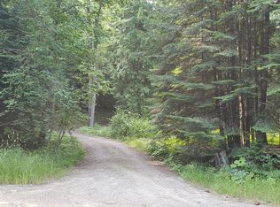 930 E Dufort Rd, Sagle, ID 83860