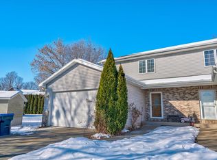 203 Cody Cir, Marshall, WI 53559