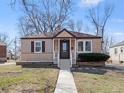 9406 Bataan Dr, Saint Louis, MO, 63134