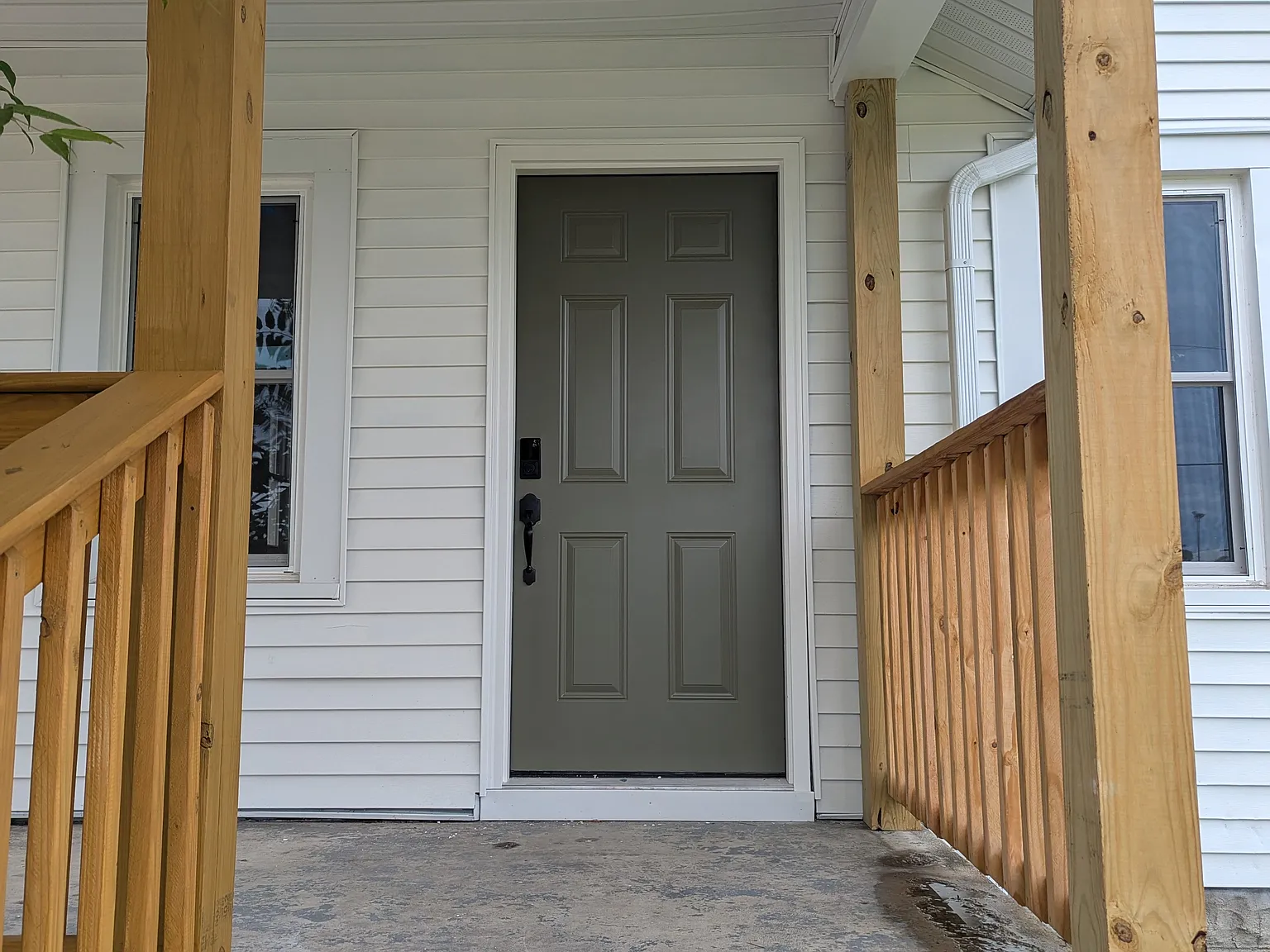 2 bed, 1.5 bath, 964 sqft, $1,500 — Photo 2