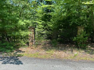 Weber Rd, Milford, PA 18337