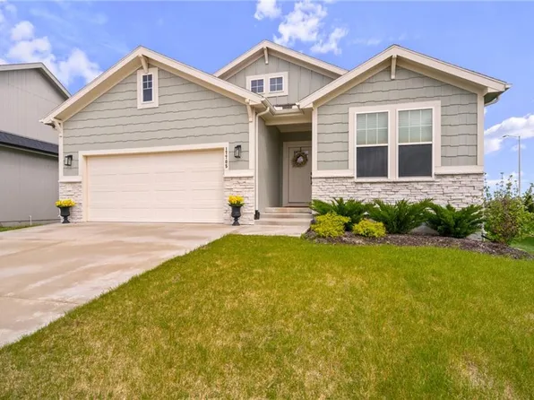 17705 Houston St, Gardner, KS 66030