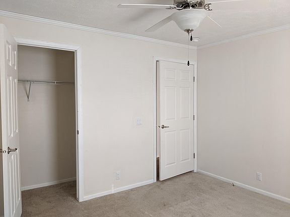 5th image of 1453 Clermont Dr
