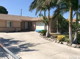 8592 Via Norte Dr, Riverside, CA 92503