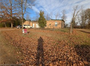 9300/9306 Sunset Ln, Cedarville, AR 72932
