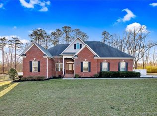 128 Neely Ln, Raeford, NC 28376