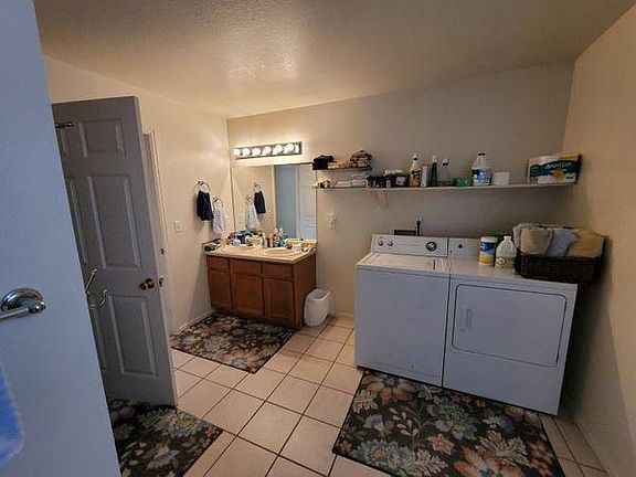 large full bathroom/laundry room