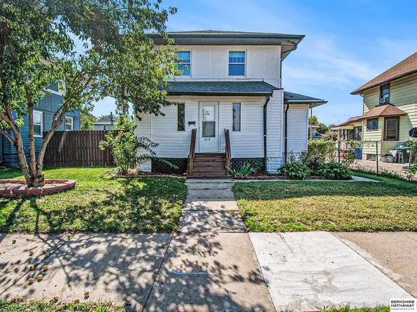 2119 Lothrop St, Omaha, NE 68110