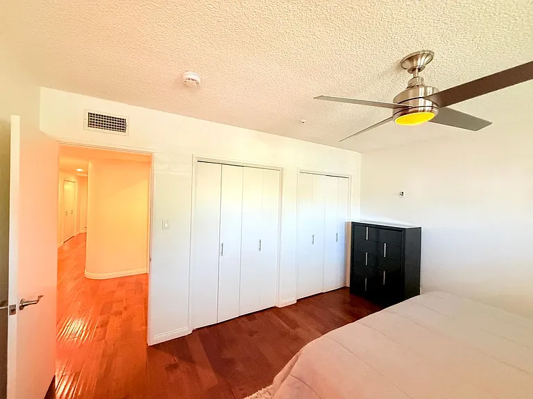 5500 Shenandoah Ave — Photo 33