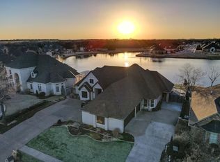 7623 Wyatt Lake Dr, Lawton, OK 73505