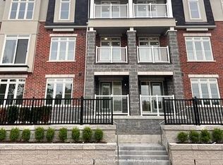2540 William Jackson Dr #204, Pickering, ON L1X 0C3