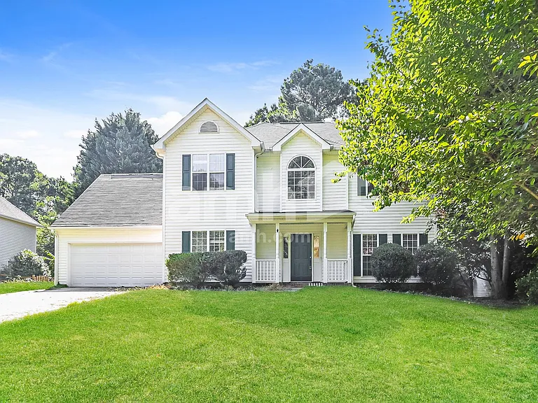 8535 Cedar Hollow Ln — Photo 1