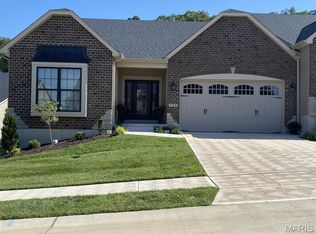 534 Ridge Top Ct, Eureka, MO 63025