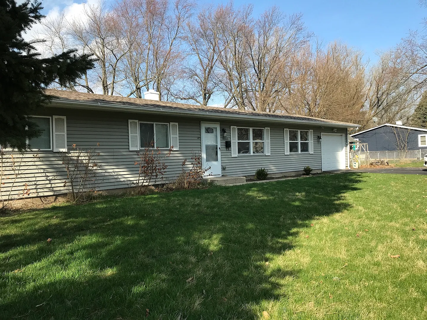18660 W Pamela Pl photo 1