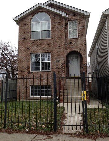 1st image of 9427 S Langley Ave