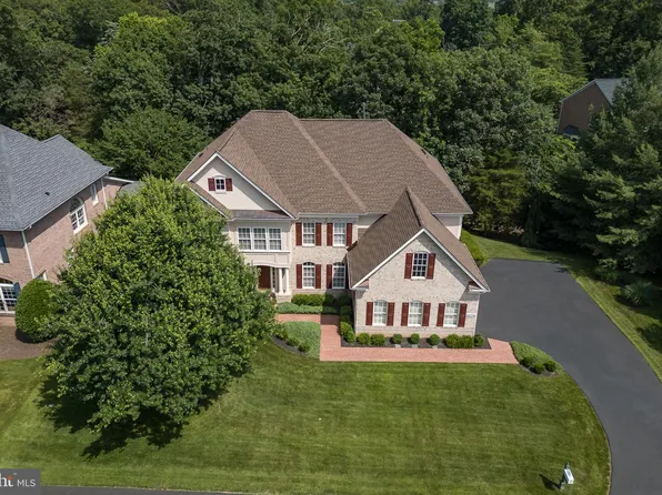 18256 Shinniecock Hills Pl, Leesburg, VA 20176