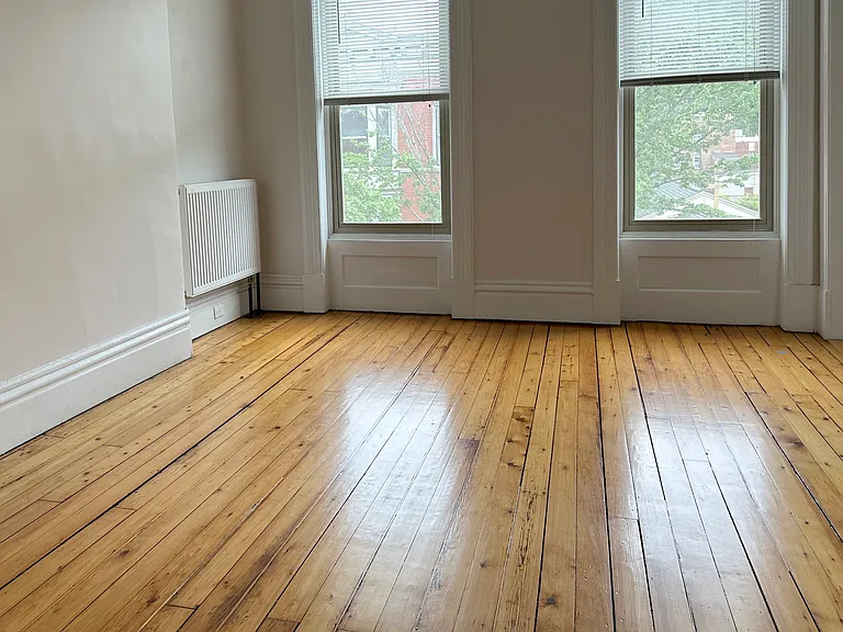 183 4th St #3 — Photo 9