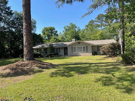 2nd image of 209 S Edgewood Dr