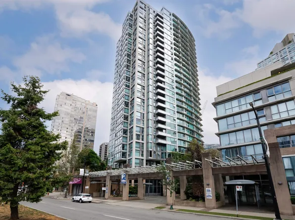 1008 Cambie St #902, Vancouver, BC V6B 6J7