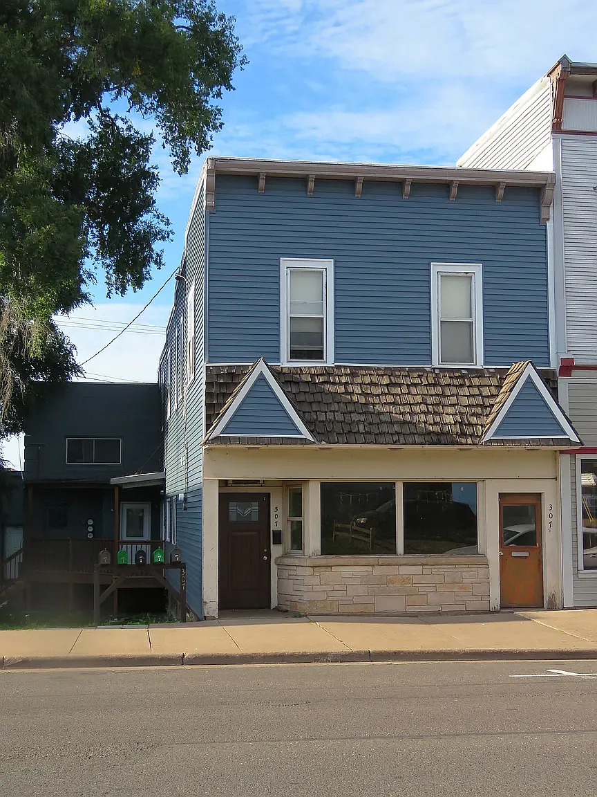 1 bed, $1,000 — Photo 1