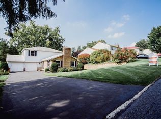 328 Blacksmith Rd, Camp Hill, PA 17011