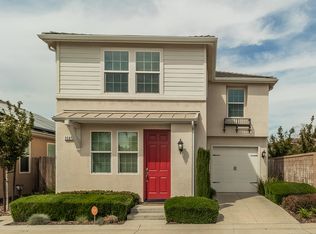 3581 Muse Way, Clovis, CA 93619