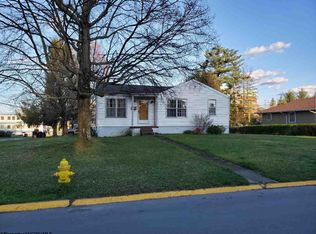 1106 Windsor Ave, Morgantown, WV 26505