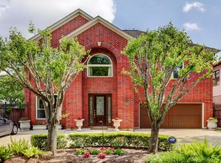 2045 Southgate Blvd, Houston, TX 77030