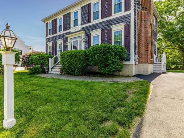 54 Old Merrill St, Amesbury, MA 01913