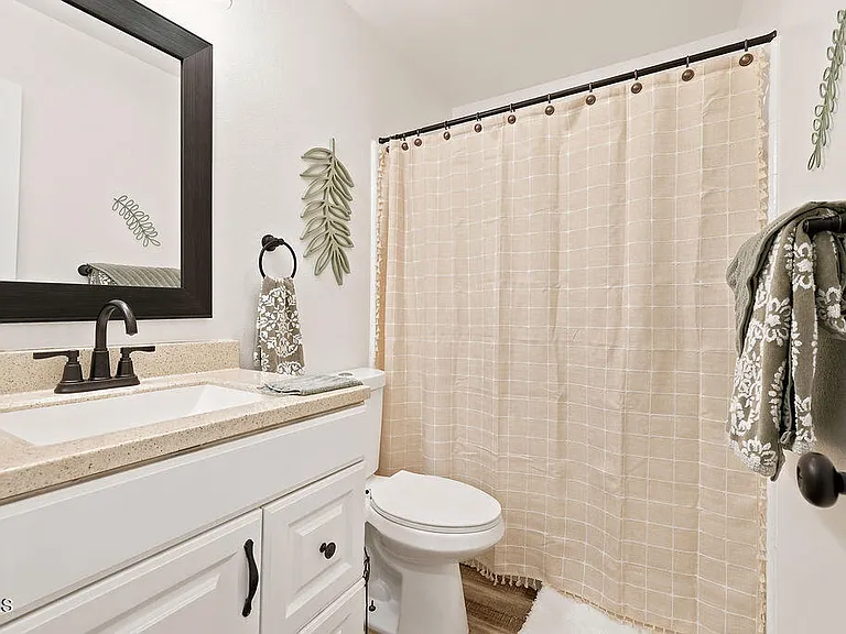 664 Holly Ave — Photo 20