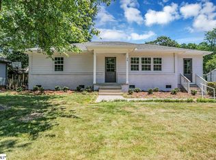 28 Blythewood Dr, Greenville, SC 29607