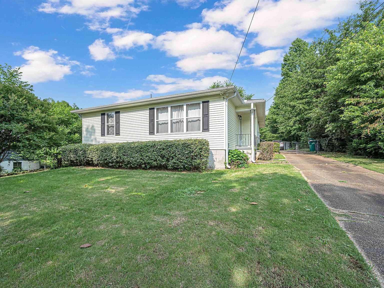 460 6th Ave, Pleasant Grove, AL 35127 Zillow