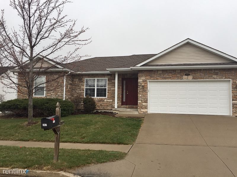 1st image of 2107 Bay Brook Dr