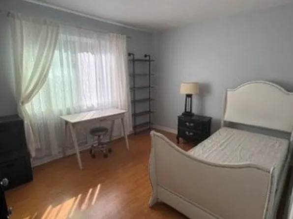 (undisclosed Address), Martinez, CA 94553