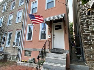166 Fountain St, Philadelphia, PA 19127