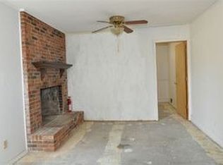 587 Glenn St, Chester, SC 29706