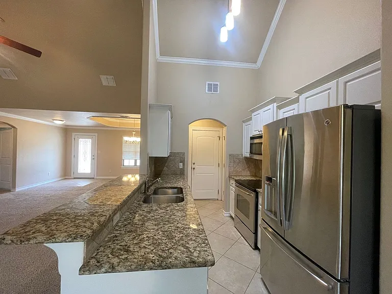 132 Lola Cir — Photo 8