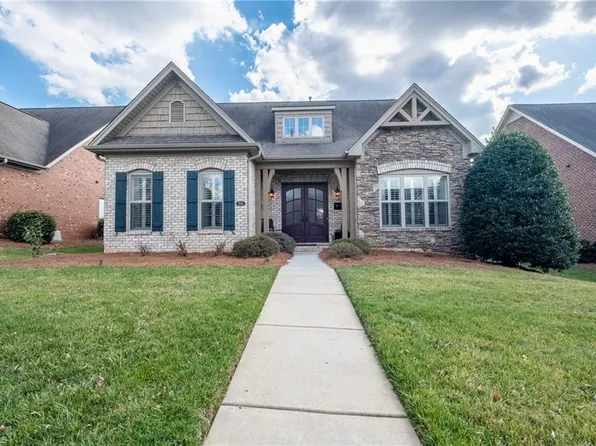 5584 Foxgate Cir, Winston Salem, NC 27106