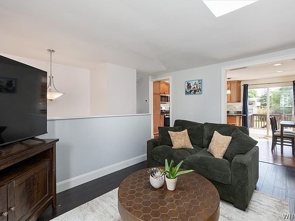 4th image of 6819 Nettle Creek Dr