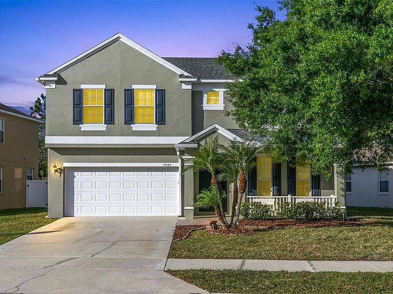 10090 Bennington Chase Dr — Photo 15