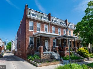 637 Otis Pl NW, Washington, DC 20010