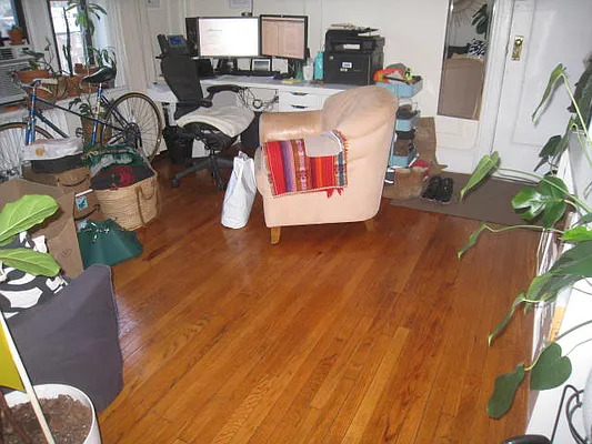 Rented by Alexiou Realty | media 4