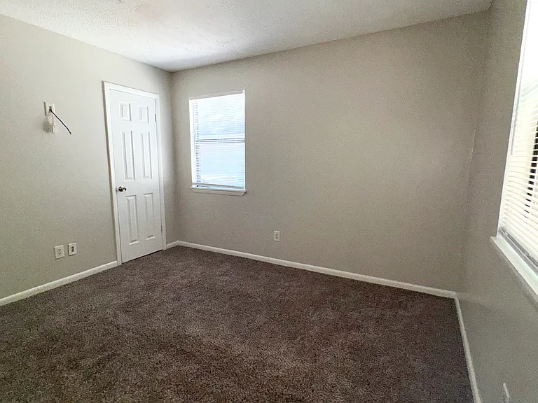 2442 Winston Way — Photo 23