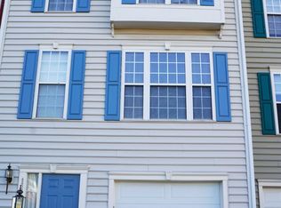 43520 Greenwich Sq, Ashburn, VA 20147