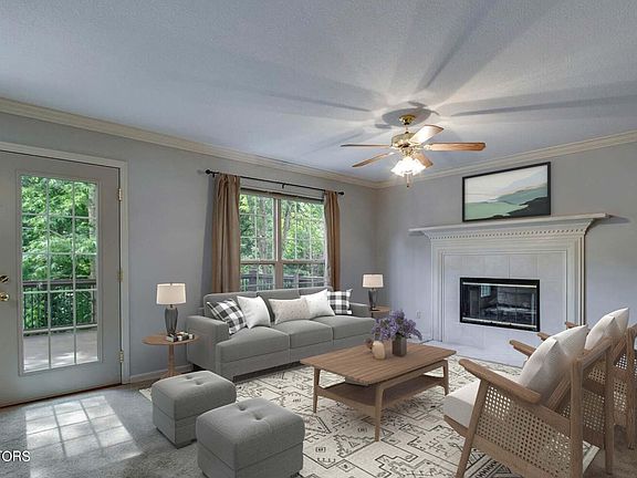 5th image of 10332 Saint Regence Ln