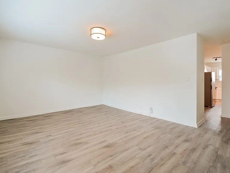 401 Clifton Rd NE #3 — Photo 7