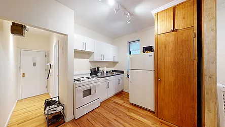 Rented by Bond New York