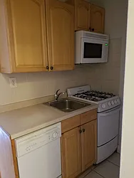 Rented by Apartments by Us