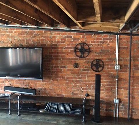 2nd image of 139 E Main St APT 500