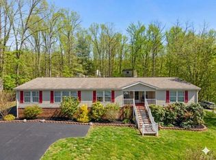 214 Victoria Dr, Amherst, VA